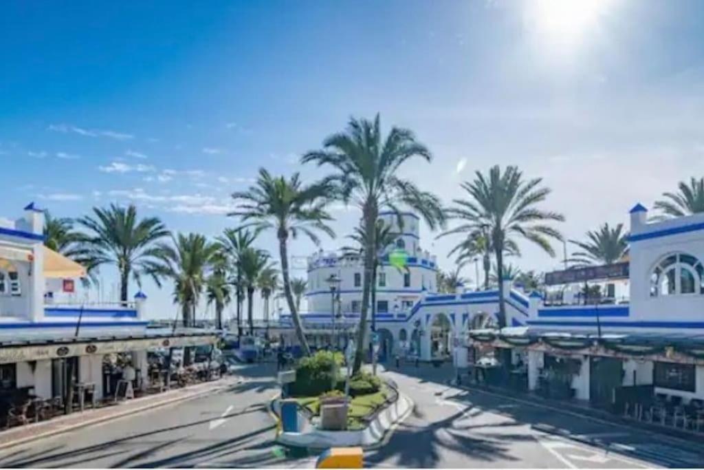 Lovely 1 Bedroom Apartment With Sea Views And Pool Estepona Exterior foto